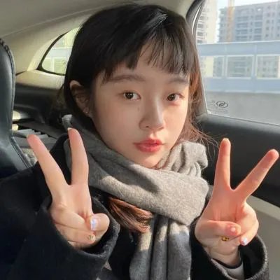 不愿恋爱的雀斑小姐